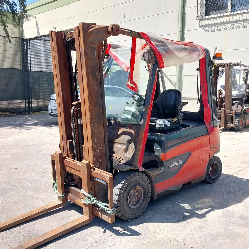 LINDE E30L-387 Elektrikli Forklift (F1.7292)