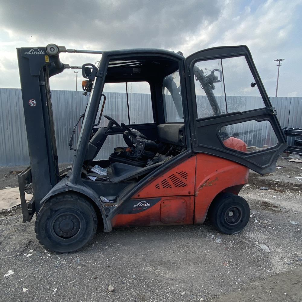 LINDE H35T-393-02 LPG Forklift (F1.4346)