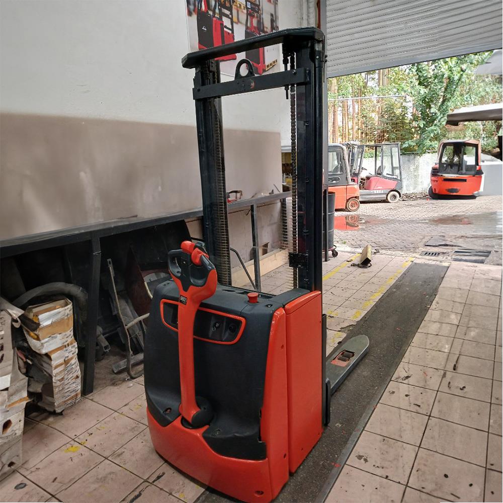 LINDE L16-1173  Elektrikli İstifleyici (F1.6921)