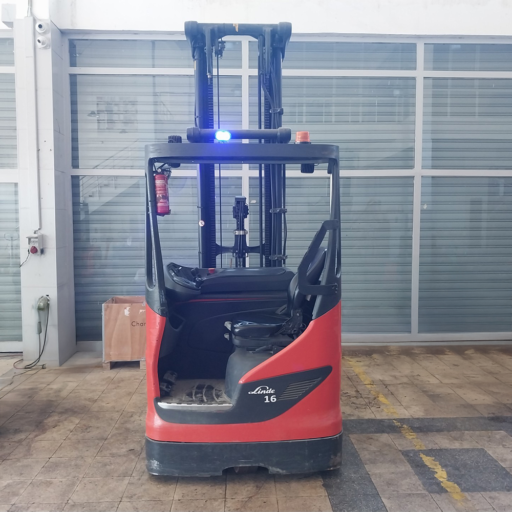 LINDE R16B-1120  Reach Truck (F1.4918)