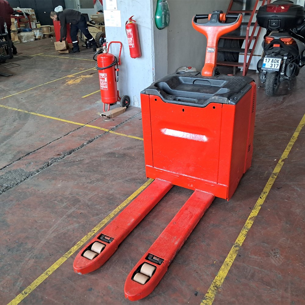 LINDE T30-131  Elektrikli Transpalet (F1.6694)