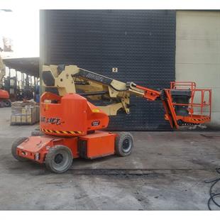 JLG E400AJPN  Eklemli Platform Manlift (J1.4943)