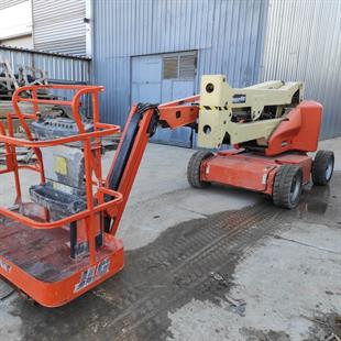 JLG E450AJ  Eklemli Platform Manlift (J1.5037)