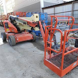 JLG E450AJ  Eklemli Platform Manlift (J1.5037)