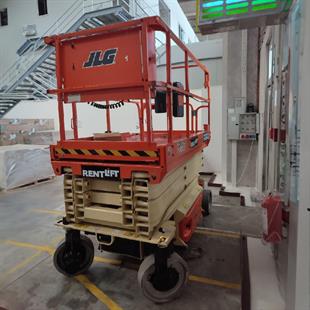JLG 3246ES  Makaslı Platform Manlift (J1.5141)