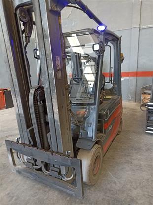 LINDE E30L-387 Elektrikli Forklift (F1.5898)
