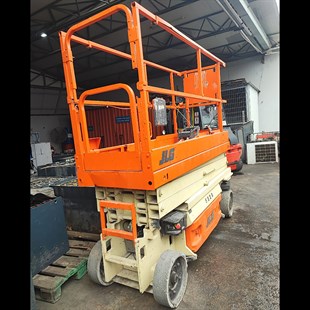 JLG 2032ES  Makaslı Platform Manlift (J1.5228)