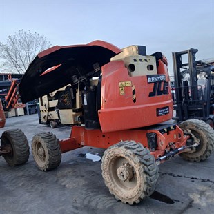 JLG 520AJ  Eklemli Platform Manlift (J1.8327)