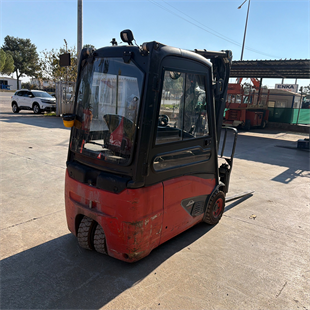 LINDE E16-386 Elektrikli Forklift (F1.6824)