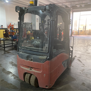 LINDE E16-386 Elektrikli Forklift (F1.6823)