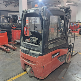 LINDE E16-386 Elektrikli Forklift (F1.6833)