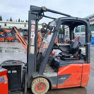 LINDE E16C-386-02 Elektrikli Forklift (F1.7013)