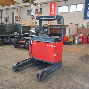 LINDE R16HD-1120  Reach Truck (F1.5875)