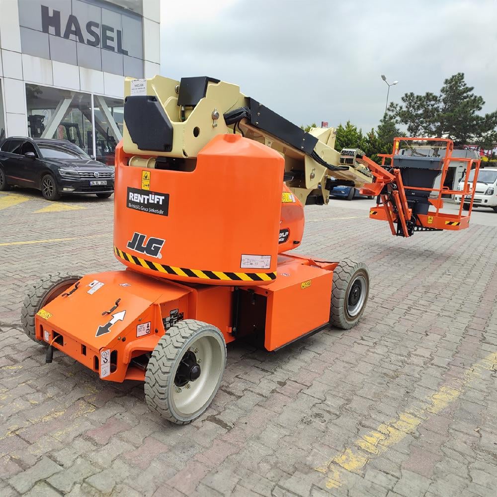 JLG E400AJPN  Eklemli Platform Manlift 2022 Model (J1.8955)