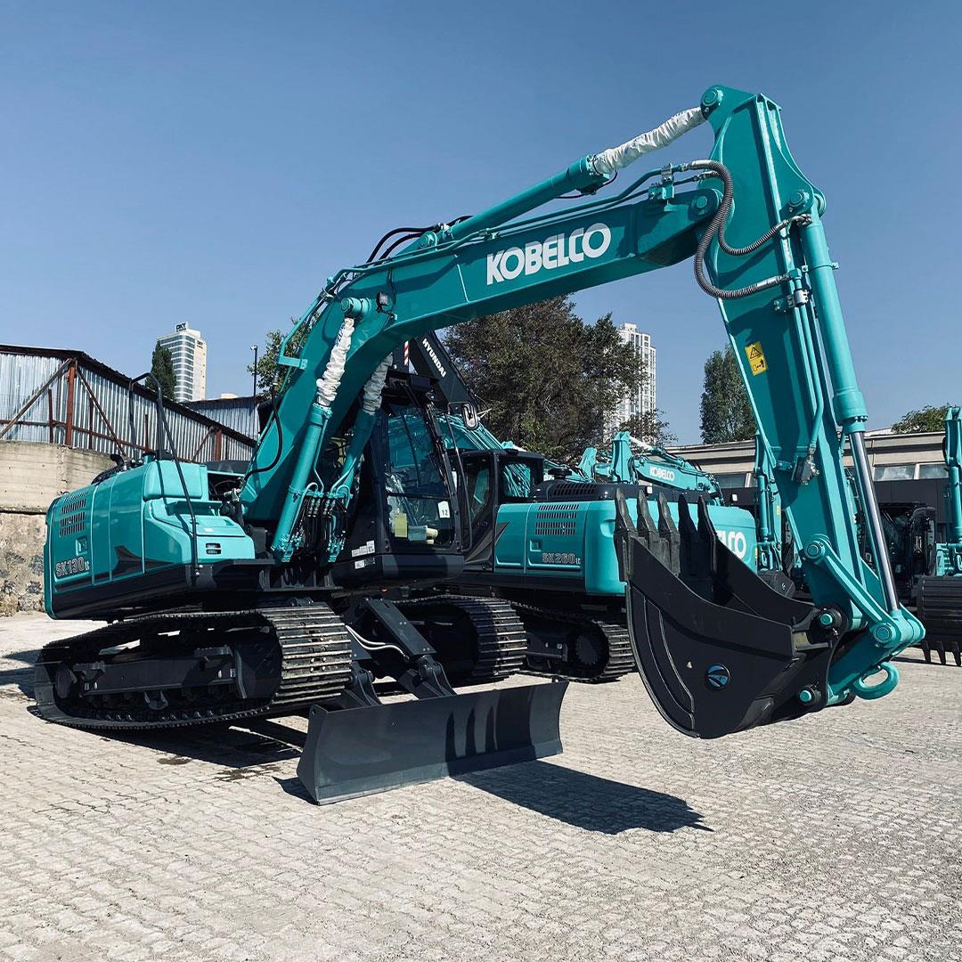 KOBELCO SK130LC-11 Bıçaklı Ekskavatör E1.1003