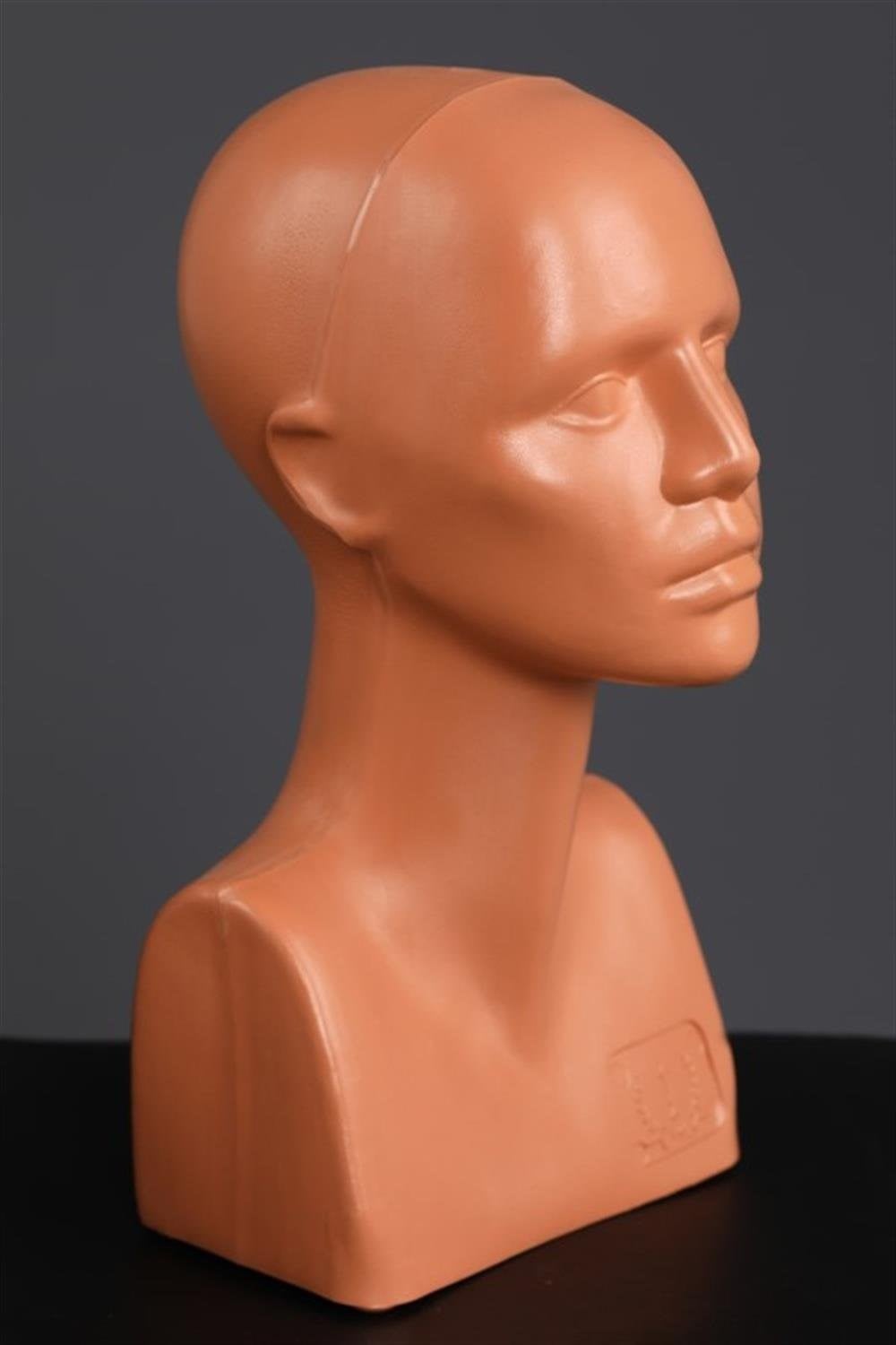 Kafa Omuzlu Bayan Manken