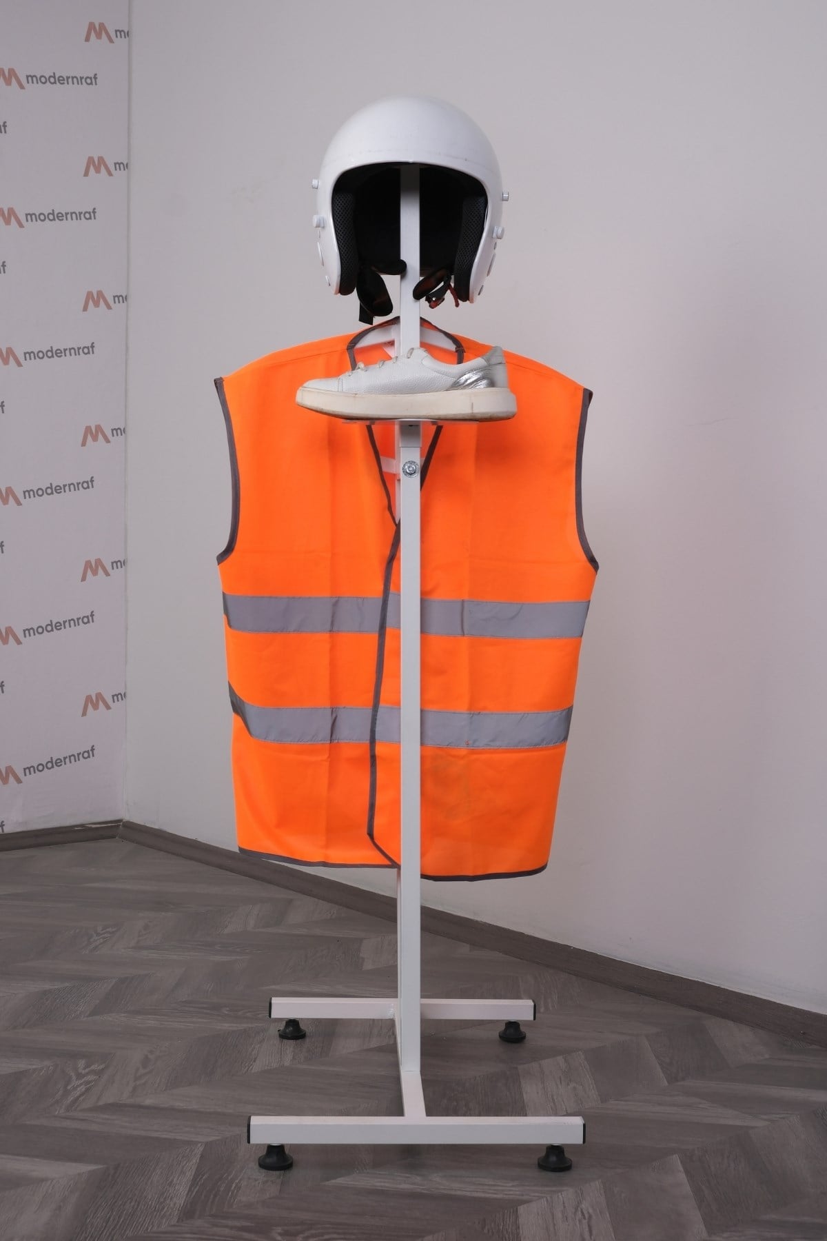 Kombin Helmet Stand Askılık Beyaz