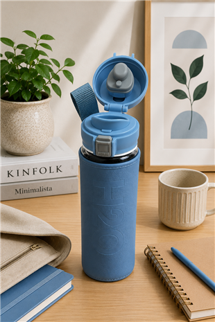 H2O Deri Kılıflı Kilit Kapak 500 ml Cam Matara  – Mavi