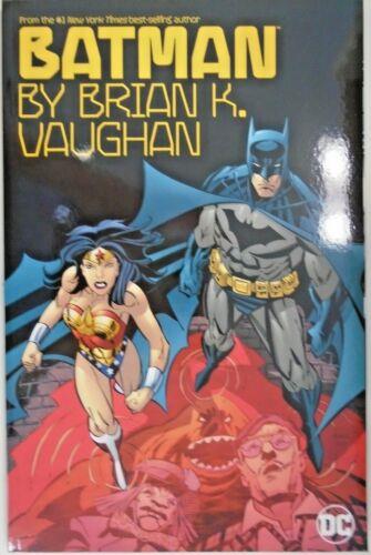 batman-by-brian-k-vaughan-tp-919d-4.jpg