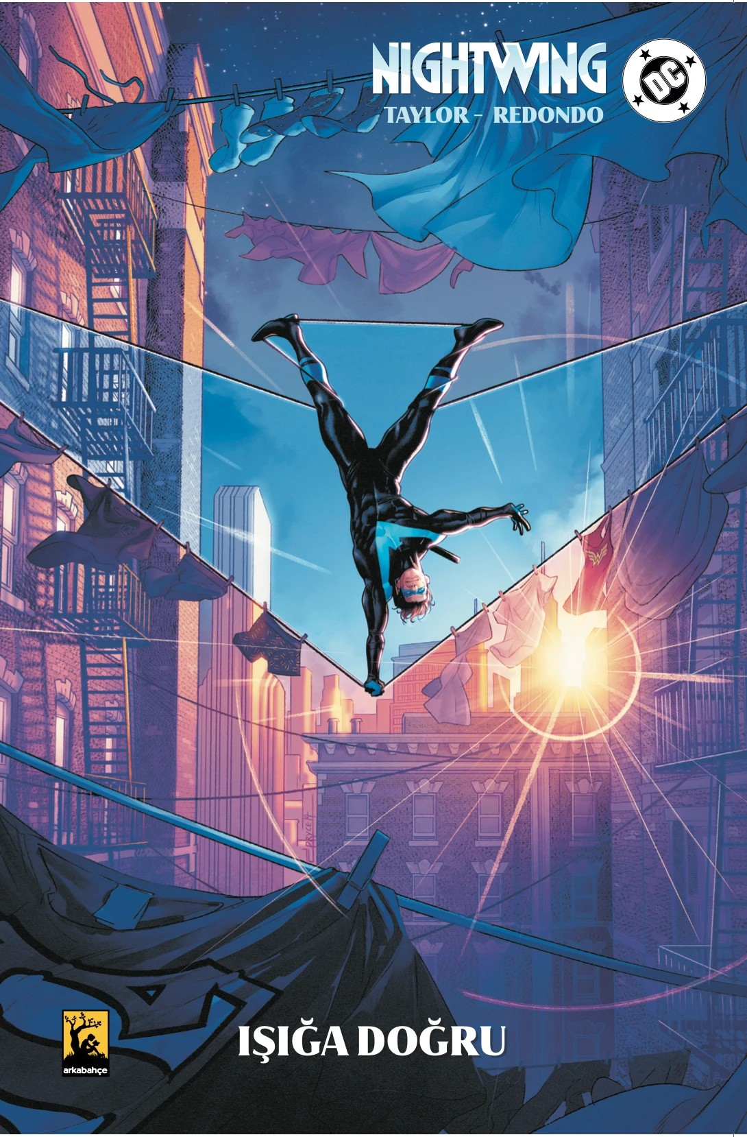 Nightwing Cilt 1 - Işığa Doğru (B Kapak)