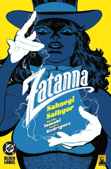 Zatanna Sahneyi Sallıyor B Kapak
