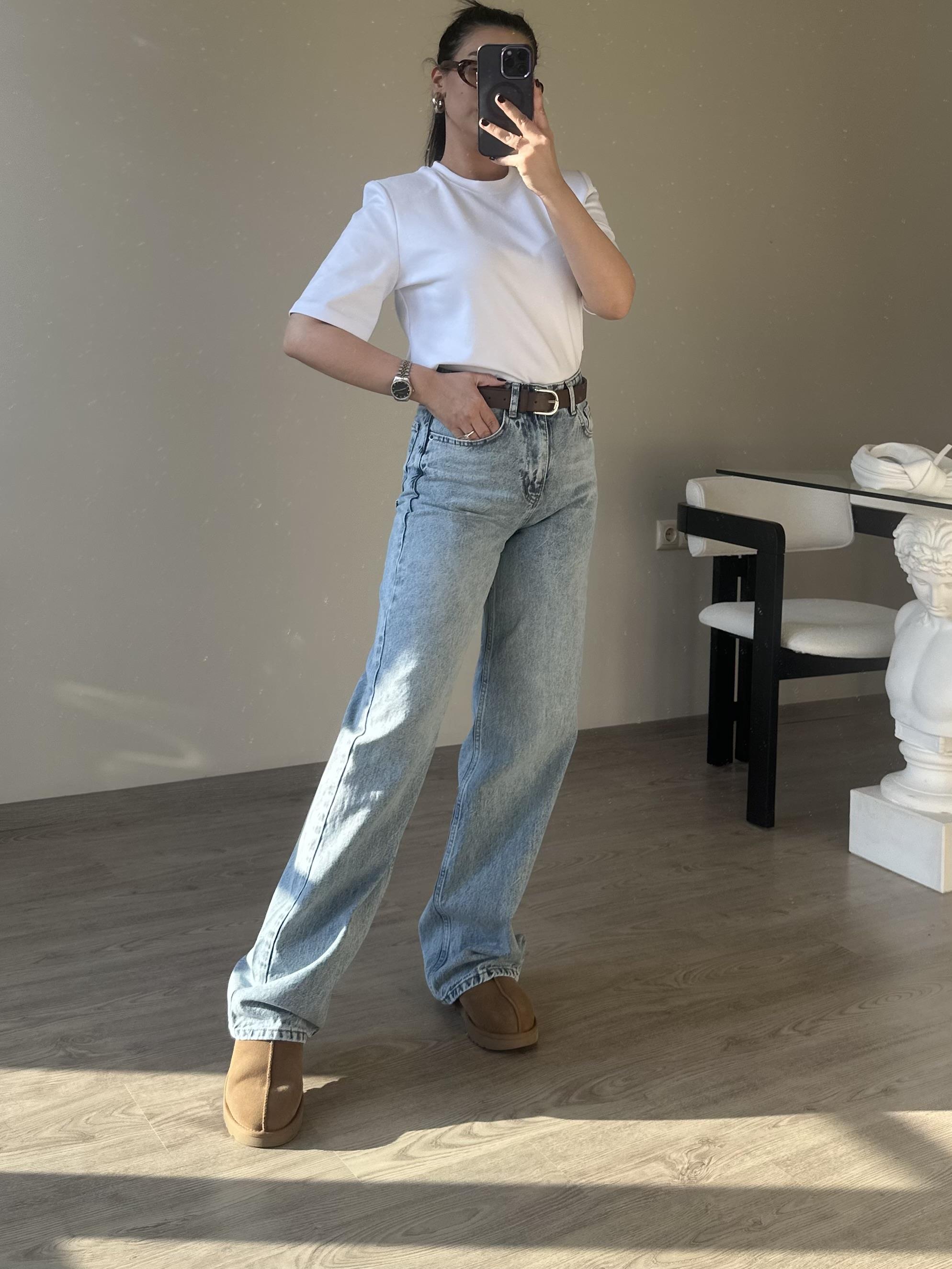 Açık Mavi Kuzmina Straight Jean