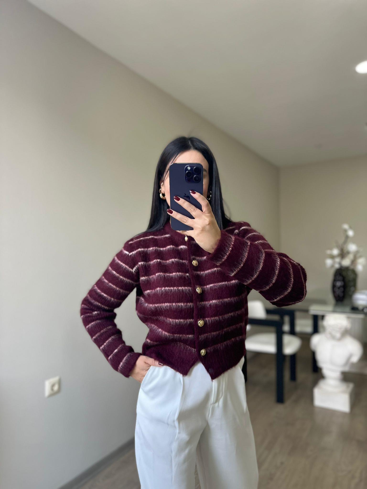 Bordo Çizgili MArka Model Kazak  