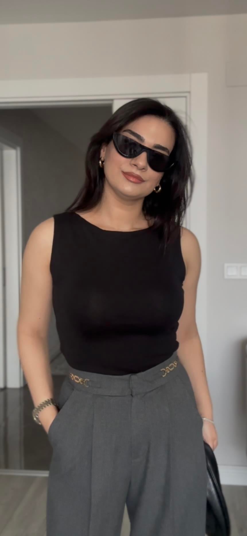 Kayık Yaka Bluz Siyah 