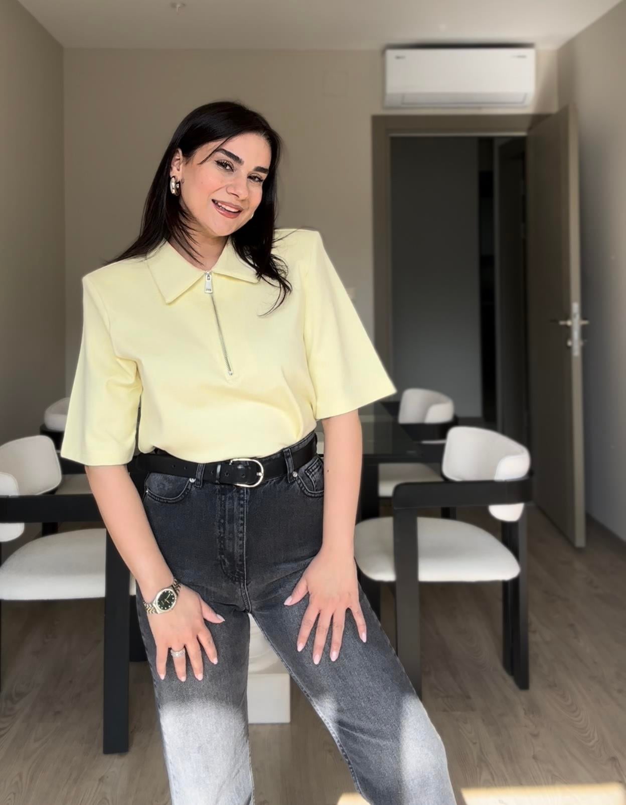 Polo Yaka Vatkalı T-shirt ( Açık sarı) 