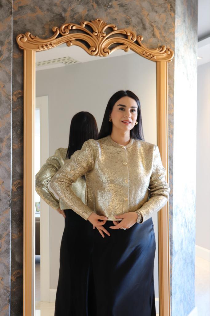 Varak Detaylı Hırka Bej-Gold 