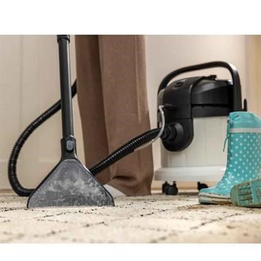 Karcher SE 4 *AB Halı ve Koltuk Yıkama Makinesi (1.081-150.0)