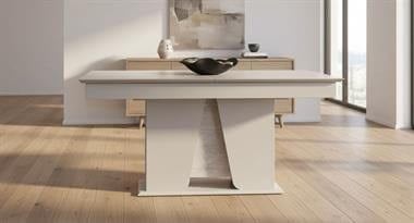 Madrid Yemek Masası