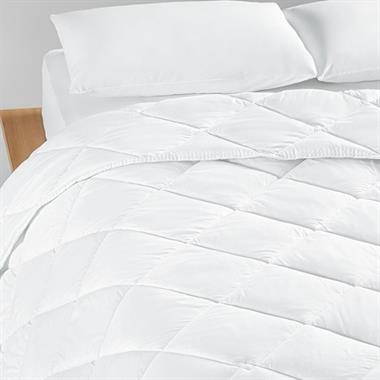 Englısh Home Siesta Beyaz Mikrofiber Yorgan 155x215  cm