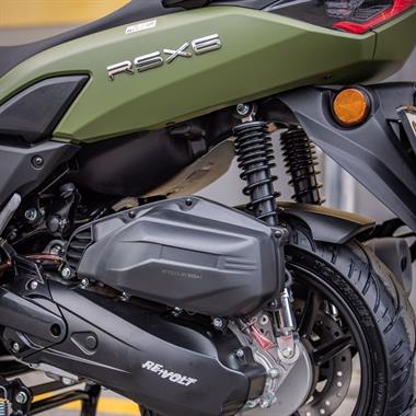 Revolt RSX6 Benzinli Motosiklet 125 cc