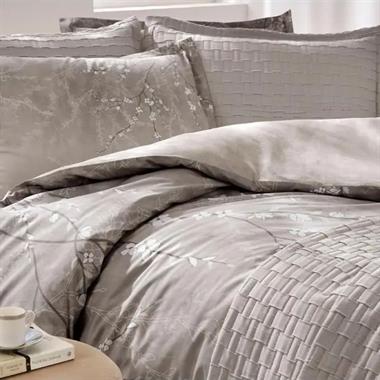 Özdilek White Sakura Çift Kişilik Yatak Örtüsü ve Nevresim Takımı Seti Bej