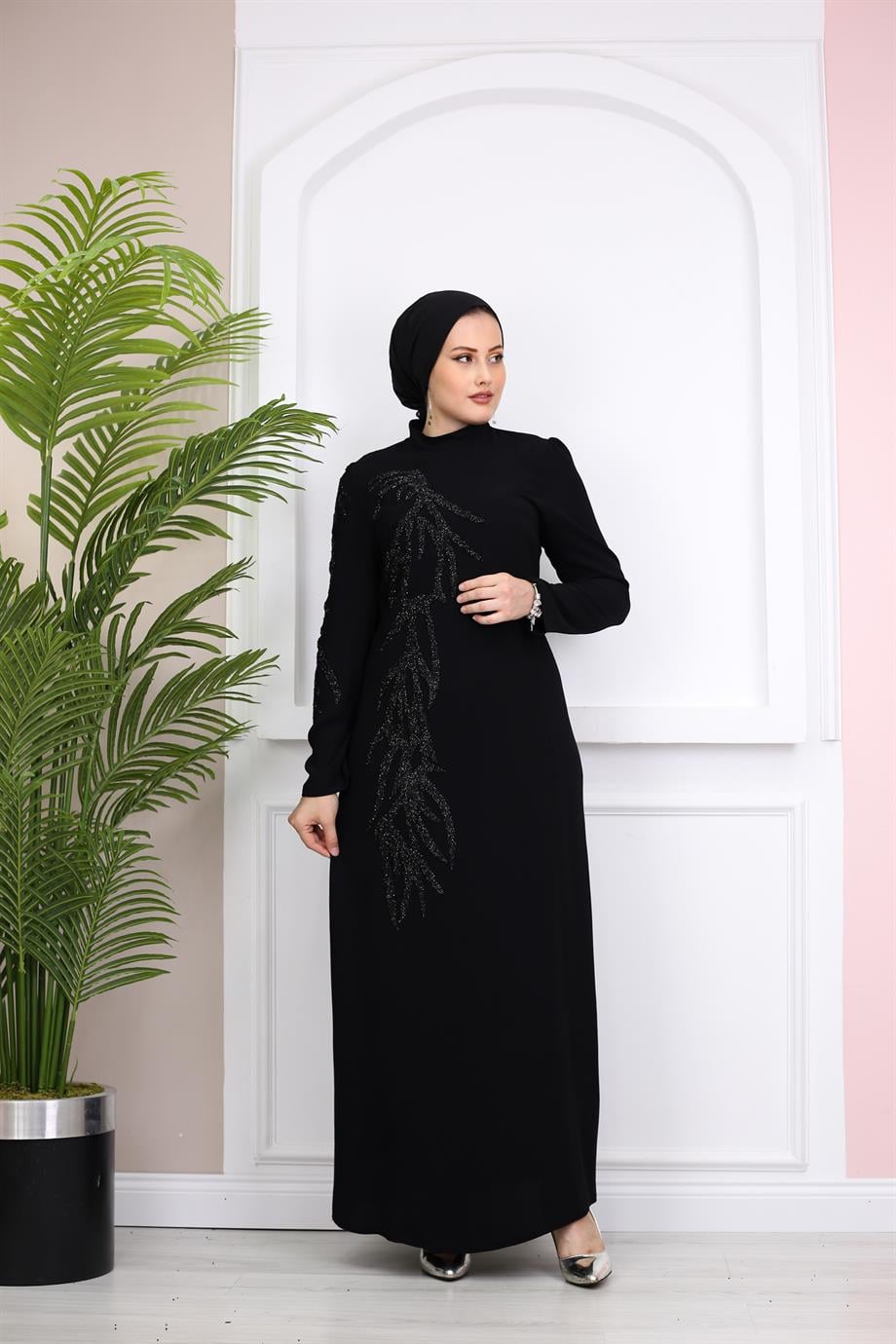 Aydan Taş İşlemeli Krep Elbise