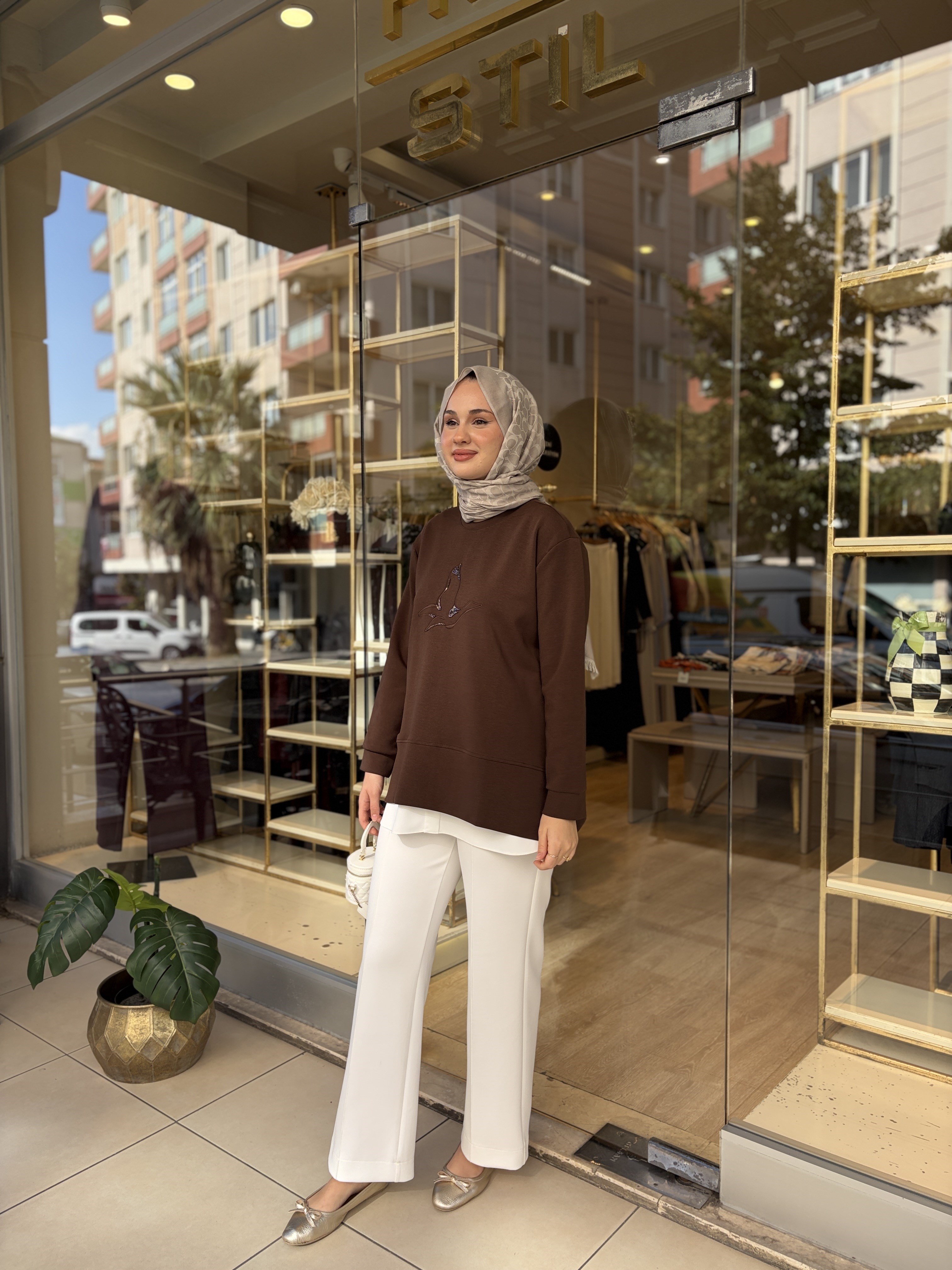 1000 NAKIŞ DETAYLI SWEAT KAHVE 