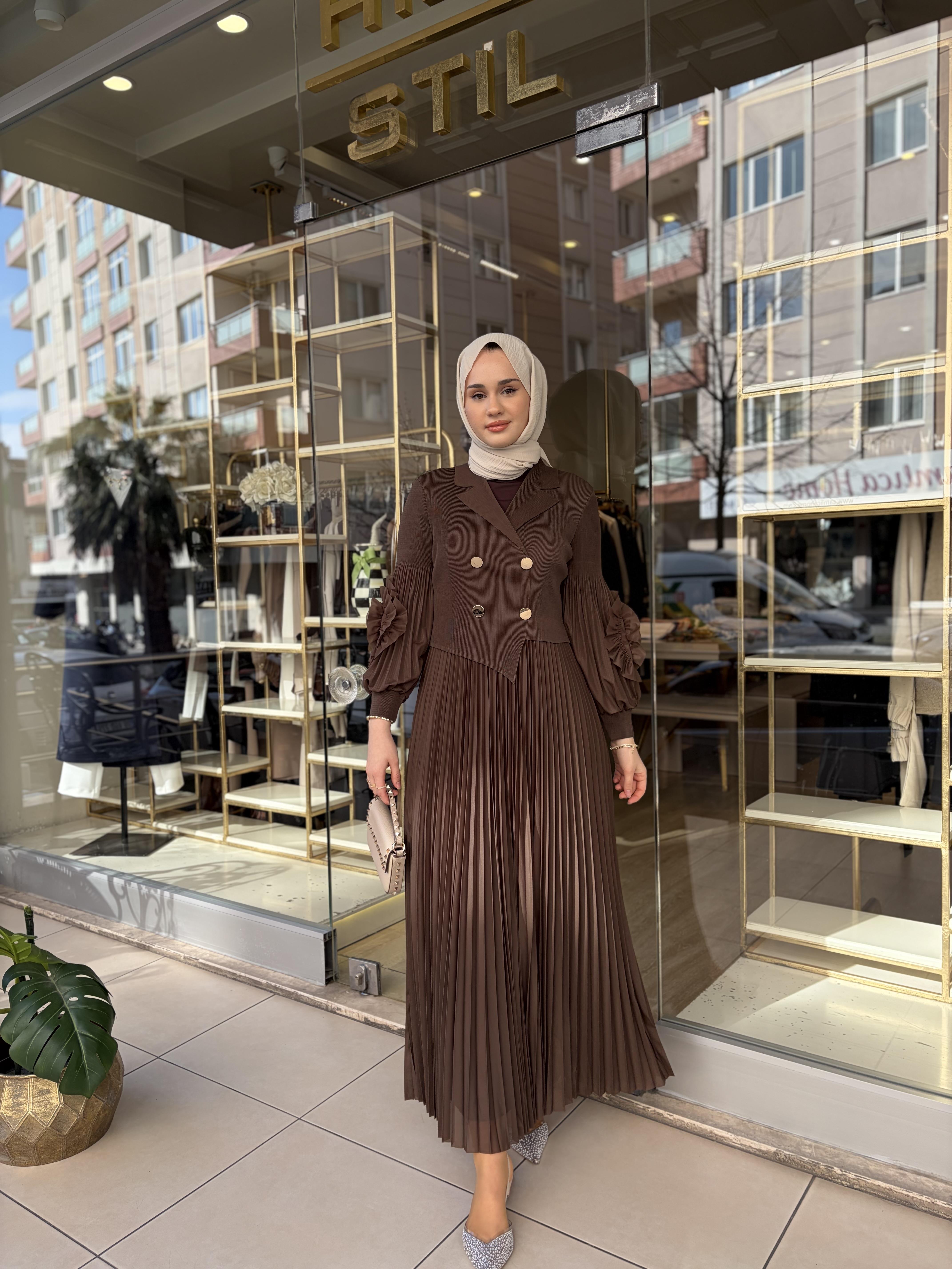 KOLLARI GÜLLÜ CEKET ELBİSE KAHVERENGİ 