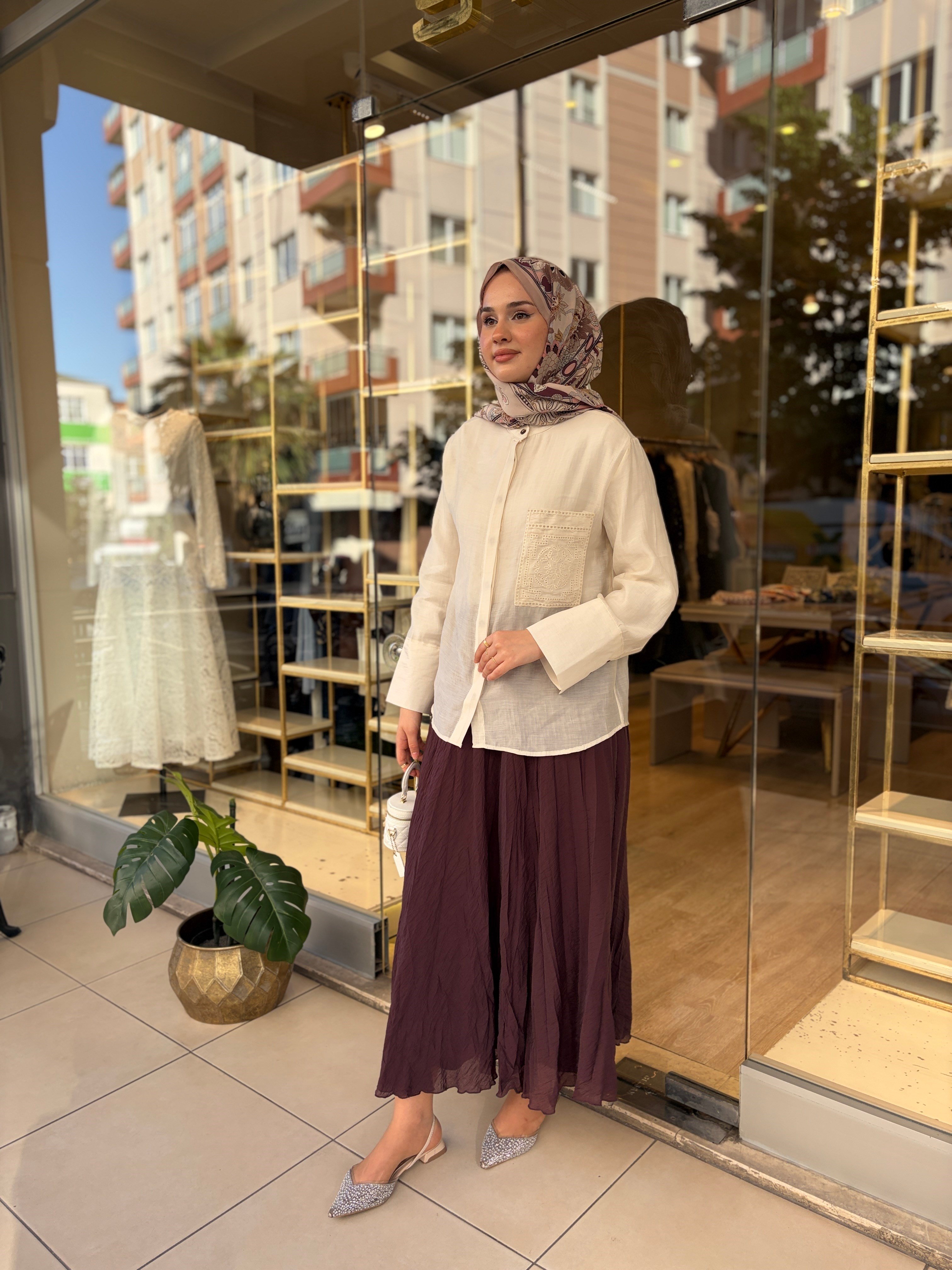 KRAŞLI VUAL ETEK MÜRDÜM