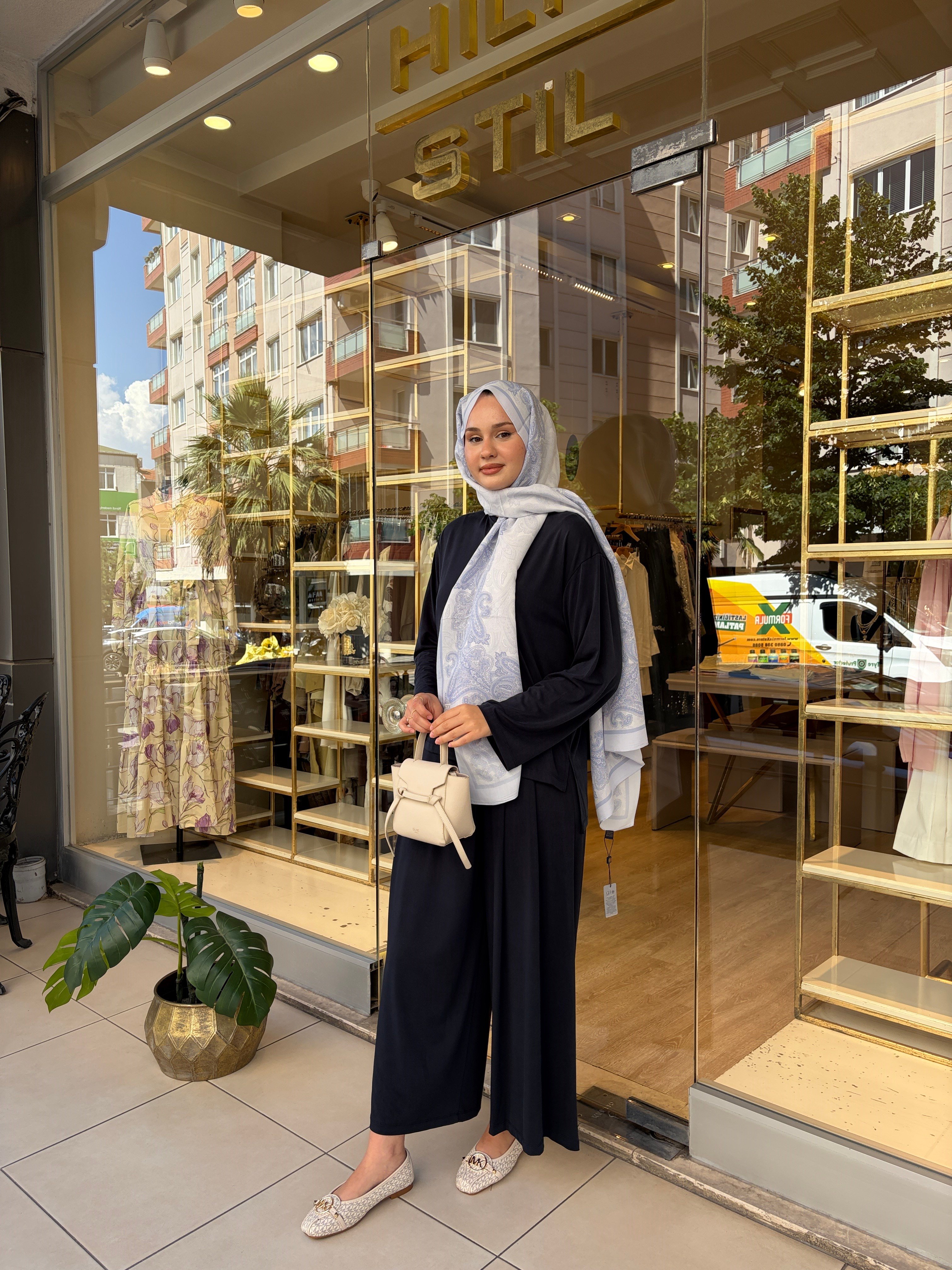Motif Desen Floş Şal - Buz Mavisi