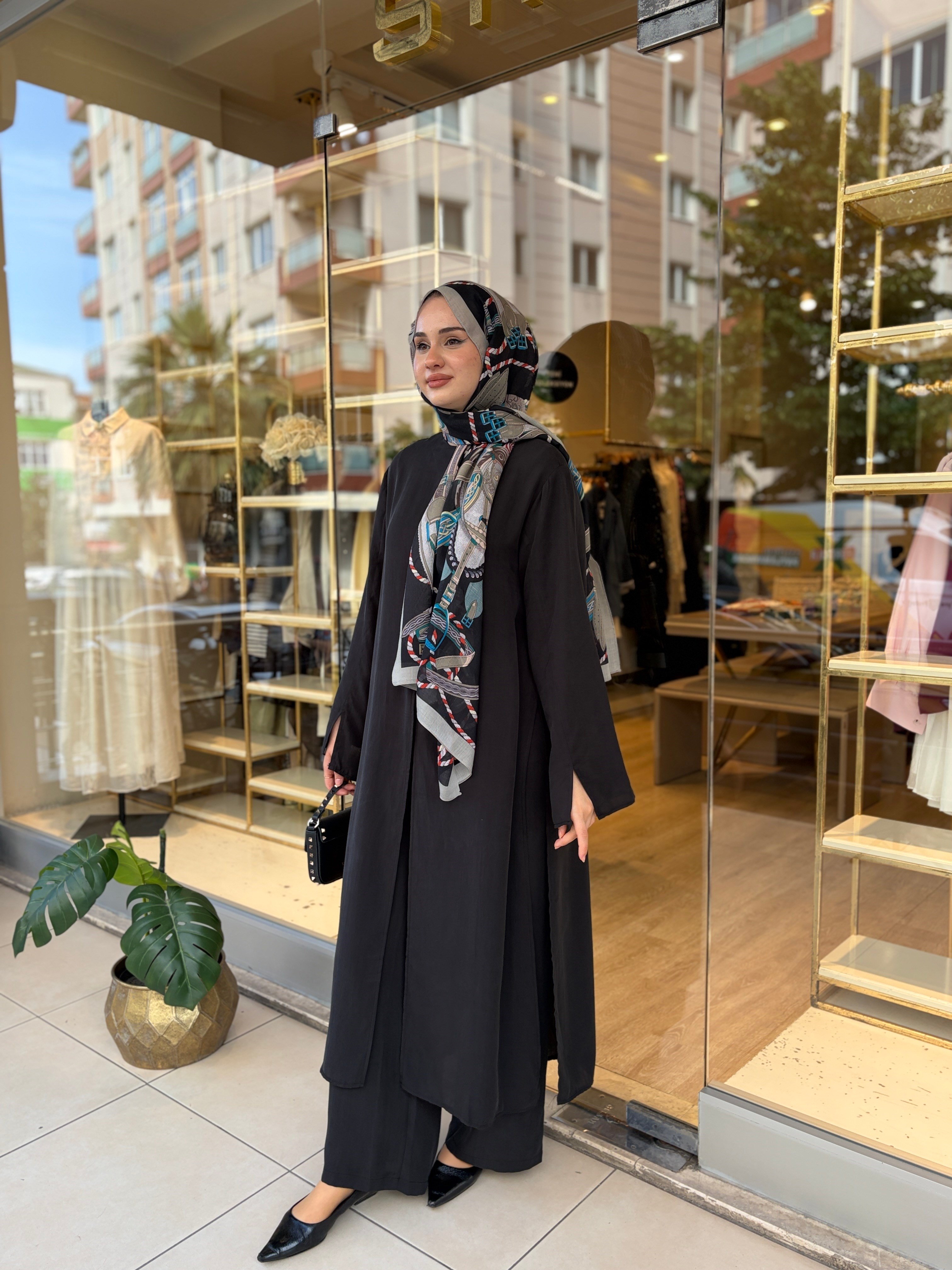 VERENİCO PANTOLONLU TAKIM SİYAH