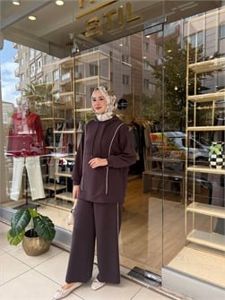 NUSS 1051 GÜMÜŞ ŞERİT DETAYLI TAKIM KAHVE 