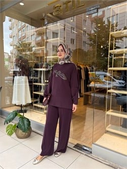 NUSS ÖNÜ MOTİFLİ REGLAN KOL MODAL TAKIM MÜRDÜM 