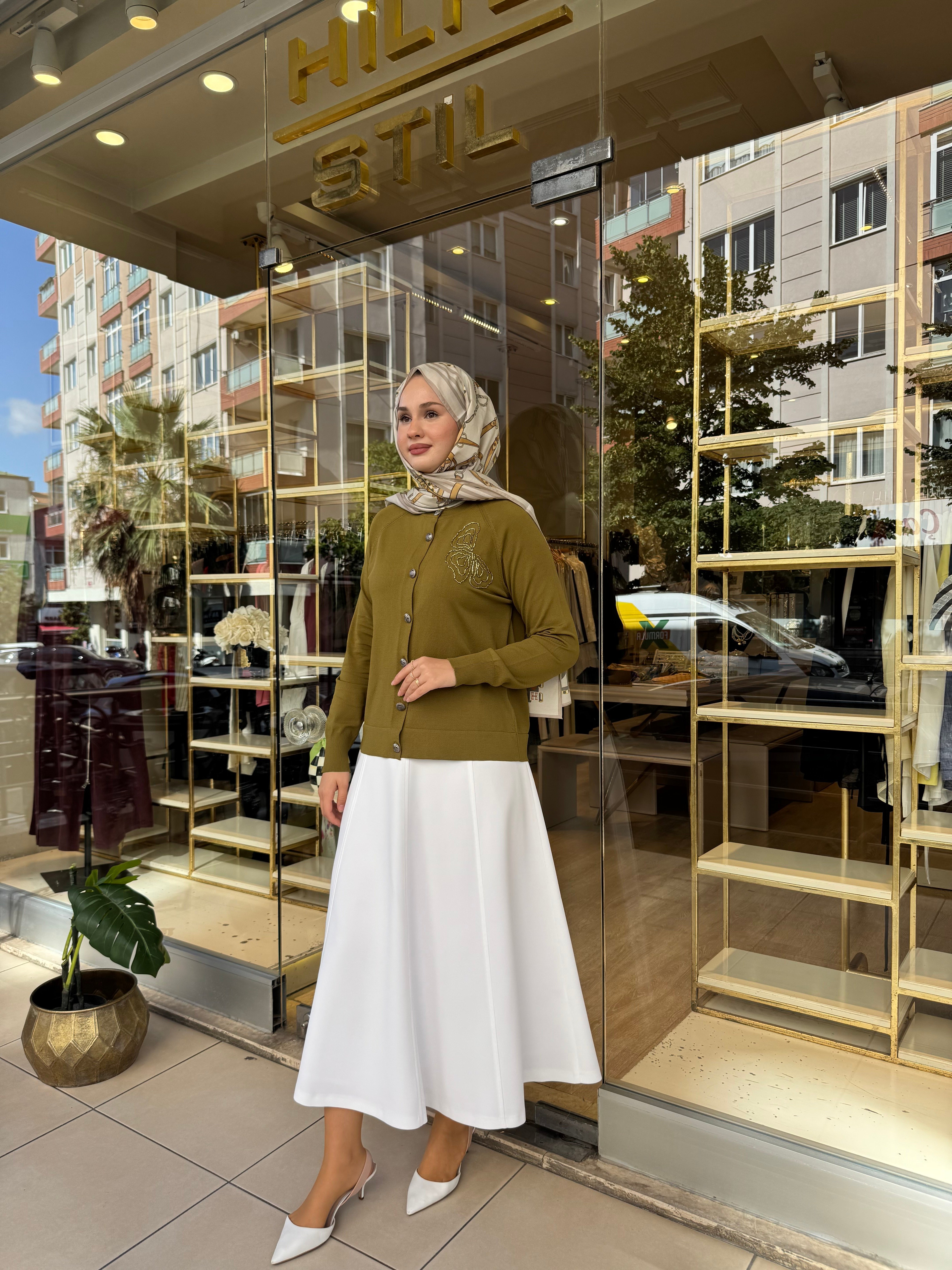 OMZU MOTİFLİ HIRKA YAĞ YEŞİLİ