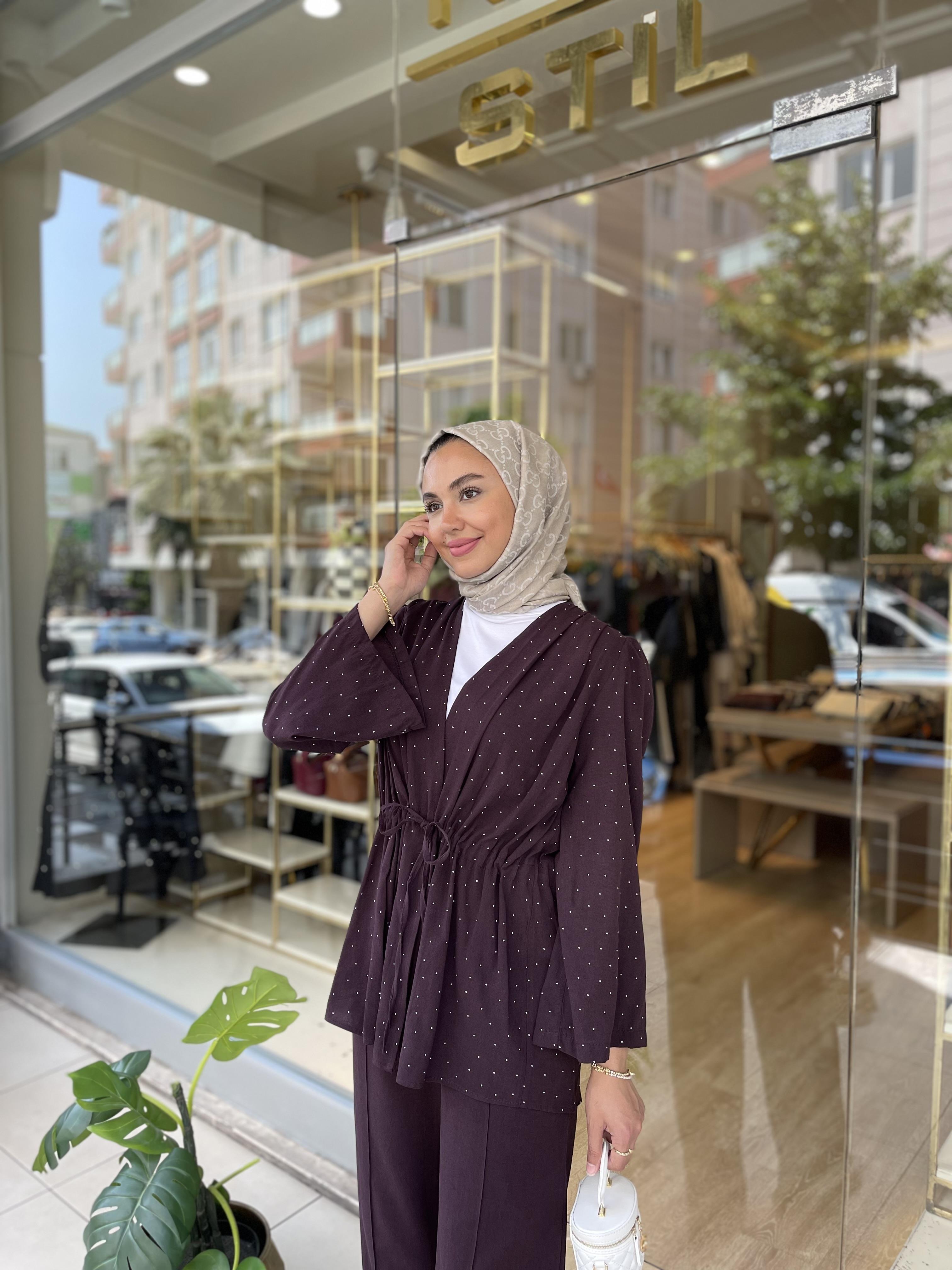 TAŞLI TAKIM MÜRDÜM