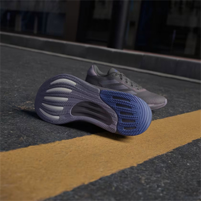 Adidas Supernova Stride Kadın Yol Koşu Ayakkabısı