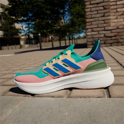 Adidas Ultraboost 5 Erkek Yol Koşusu Ayakkabısı