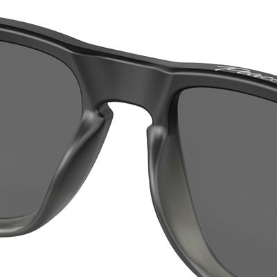OAKLEY ERKEK GÜNEŞ GÖZLÜĞÜ Holbrook Siyah