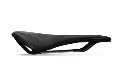 Selle Italia Novus  Boost Evo Superflow  Sele