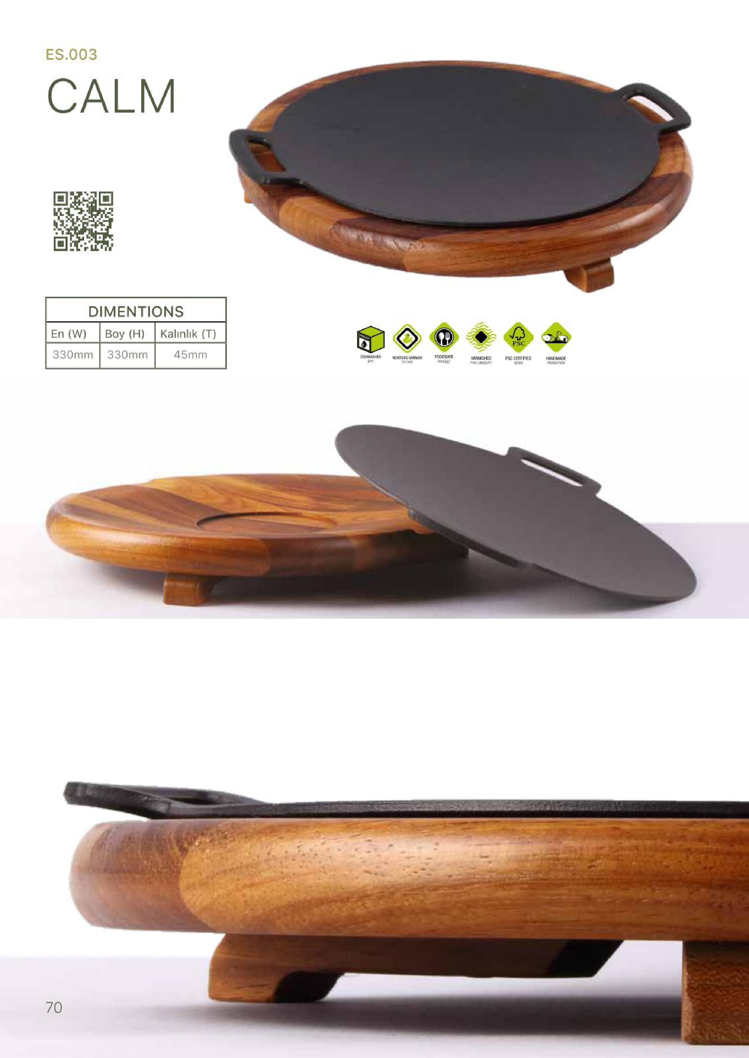 cast iron pan with wooden base, Calm traditional food tray, rustic meat presentation, wood and iron serveware, Turkish style sac tava tray, wooden hot plate base, handcrafted meal presentation, elegant food tray, traditional wooden serving platter, iron and wood combo tray